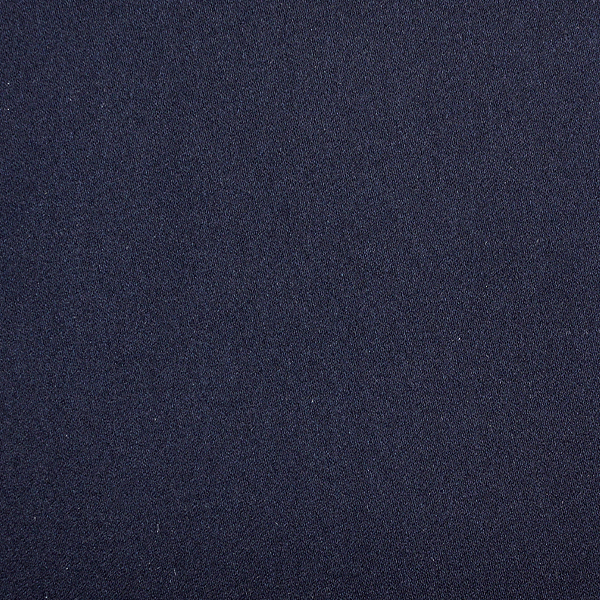 810100